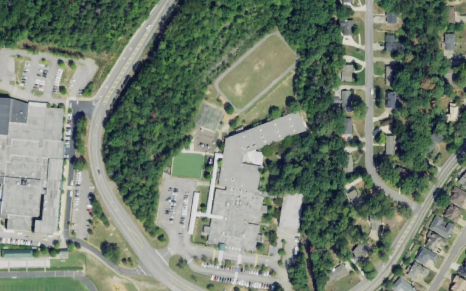 Aerial view of Gwin Elementary School on Patton Chapel Road in Hoover, with Simmons Middle School across the road at left.